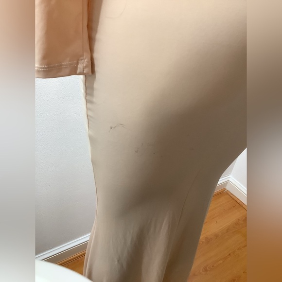 GoodTime USA Size Small Peach Scrunched Front String & Zipper Closure. Preloved - Picture 7 of 7